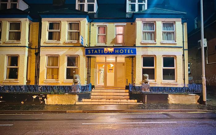Station Hotel