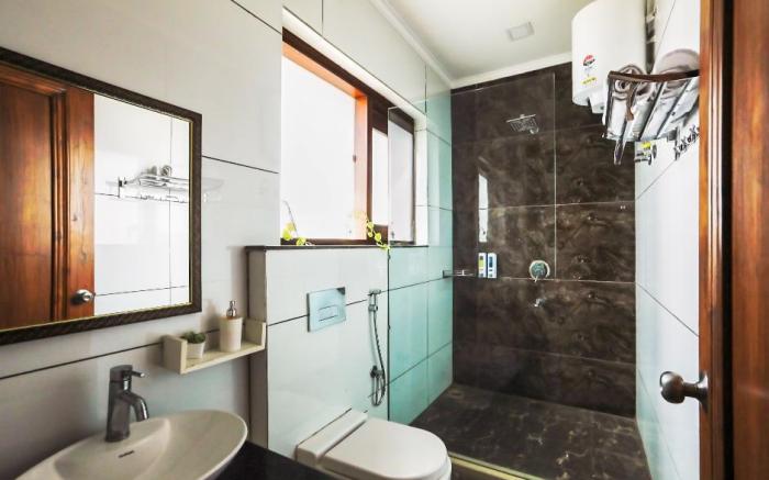 Alaya Stays 3 BHK Farmhouse wit Pvt Pool & Garden - Anantara