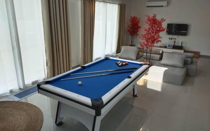 Morning de Ville-Private Pool BBQ Karaoke 26-30pax