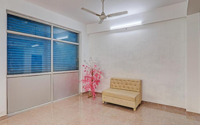 Hotel O Mahadevi Lawn