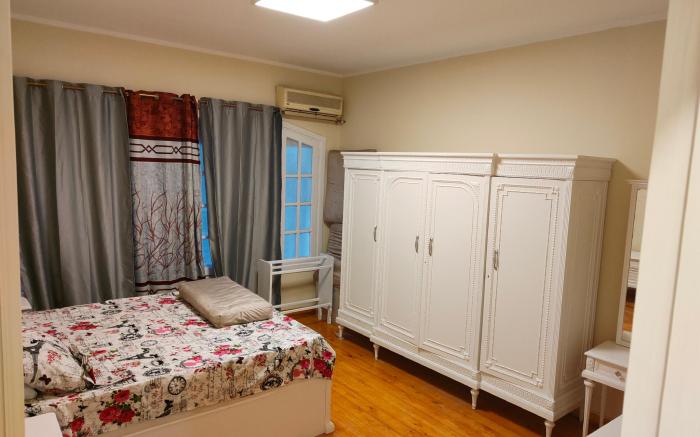 Cozy165m.apt.2bdrms