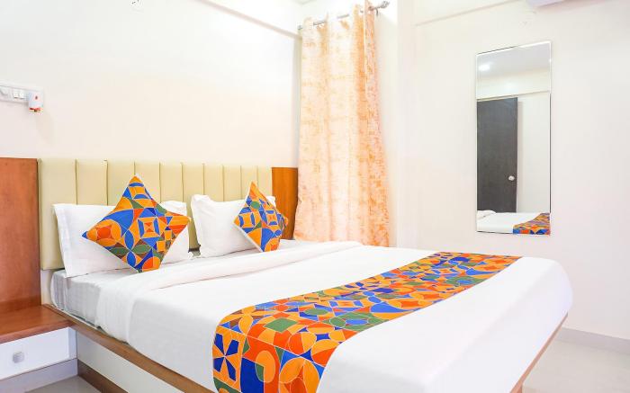 FabHotel Majestic Luxurious - Nr. Rajaram Bhiku Pathare Stadium