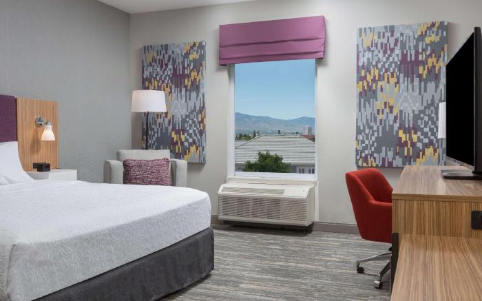 Hampton Inn & Suites Reno/Sparks