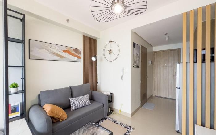 Modern Shore 2 1BR Walking distance to MOA 1X19