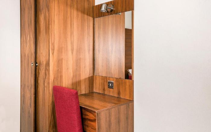 Holyrood Aparthotel