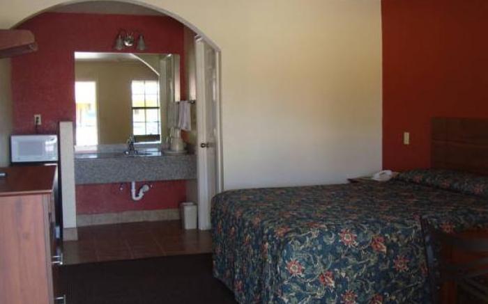 Budget Inn Buffalo