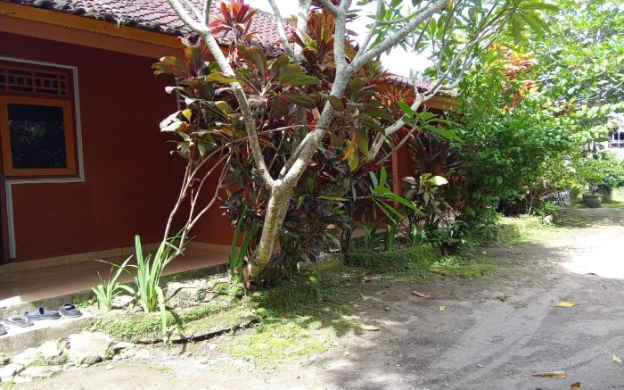 Hotel O Dannis Homestay Near Musholla Al Istiqomah Terawangan