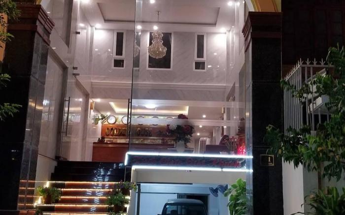 Golden House Hotel 