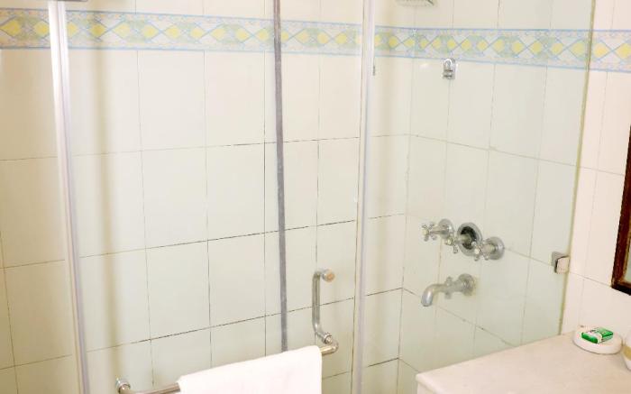 Fortune Home Service Apartment,2Bhk, D-198,Saket