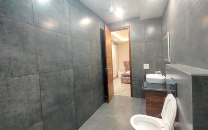 Shaw's Contemporary Residential Stay