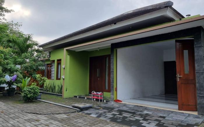 Vila Kebon Tebu