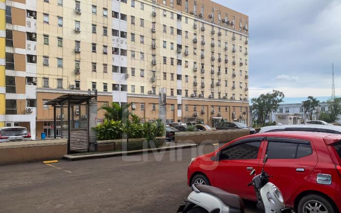 RedLiving The Golf Apartement Modernland - Maria Room Tower Red