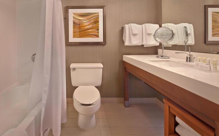 Courtyard by Marriott Philadelphia City Avenue