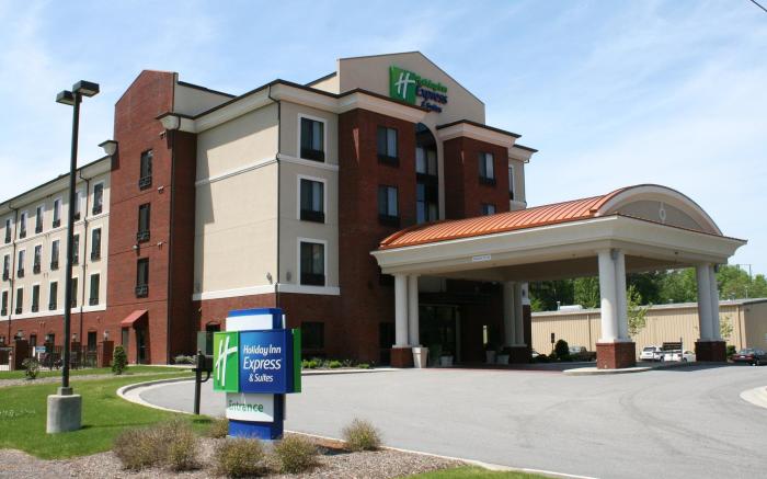 Holiday Inn Express Hotels & Suites Rockingham West By IHG