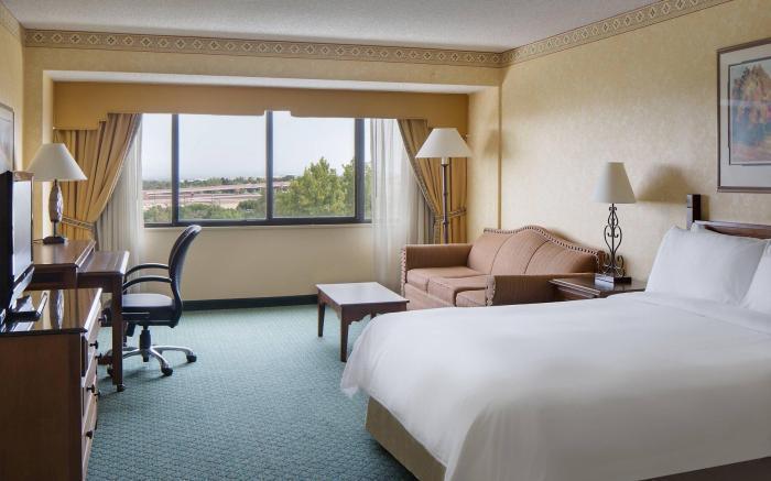 Albuquerque Marriott Pyramid North