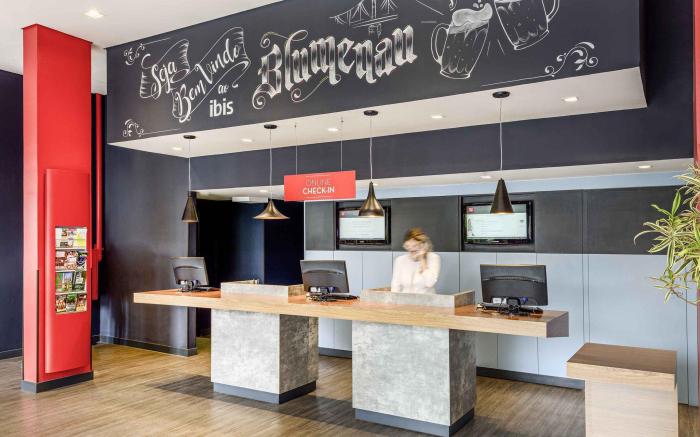 Ibis Blumenau
