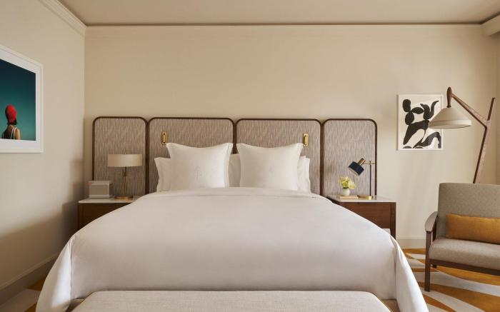 Four Seasons Hotel Miami