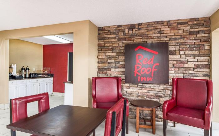 Red Roof Inn Acworth - Emerson/ LakePoint South