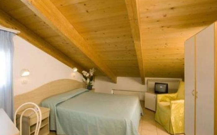 Hotel Cannes - in pieno centro