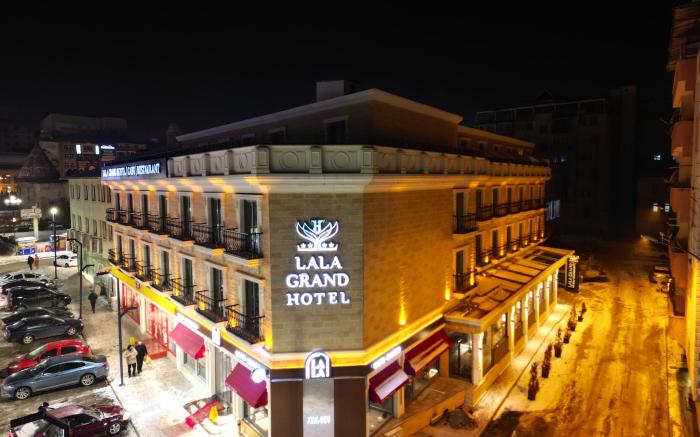 LALA GRAND HOTEL