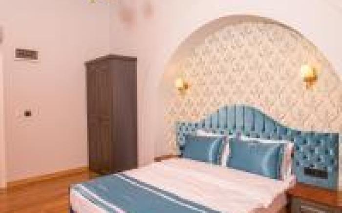 The İndependent Hotel