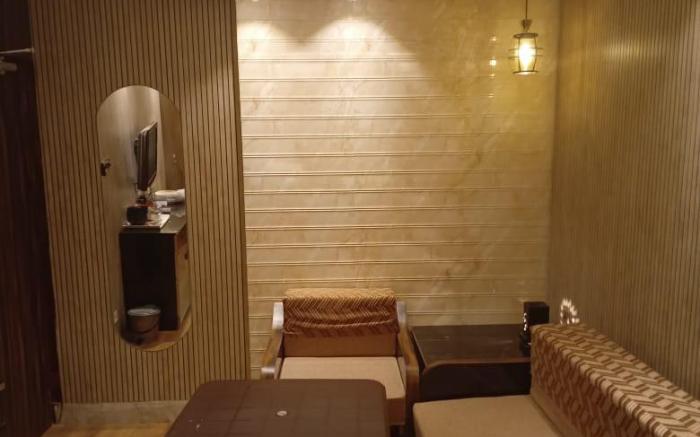 Ostro Inn Studio Apartment