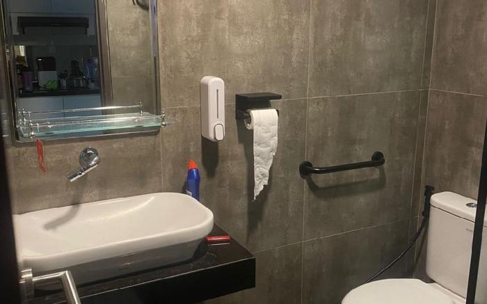 Apartemen Grand Jati Junction, 2Kamar Tidur