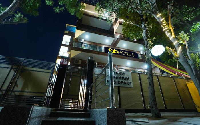 FabHotel Tanvi Premium