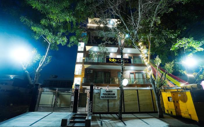FabHotel Tanvi Premium