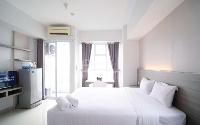 Best Studio at Taman Melati Surabaya By Travelio