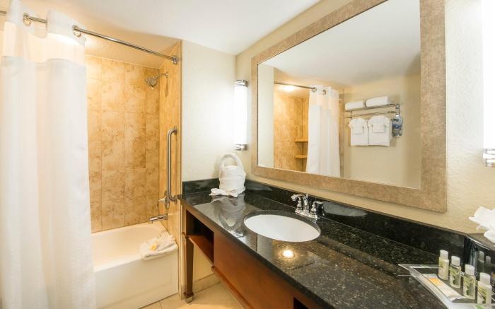 Holiday Inn Resort Orlando - Lake Buena Vista By IHG