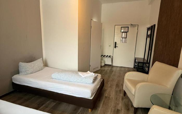 Ootel.com - Hotel & Hostel