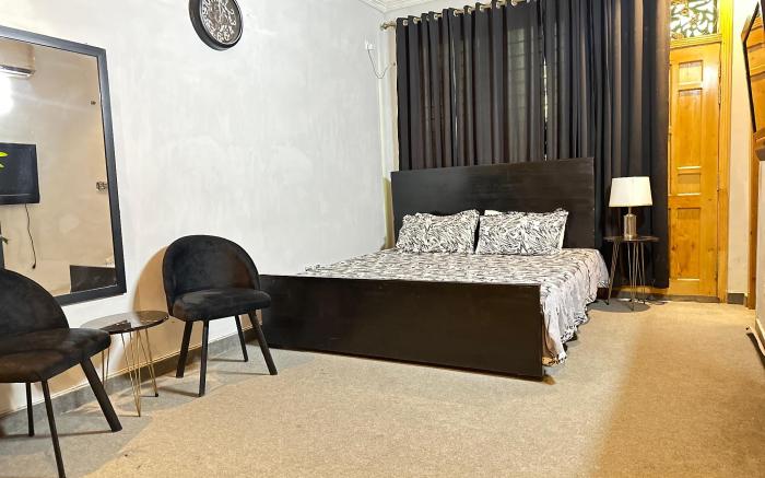 Luxury charcoal themed room