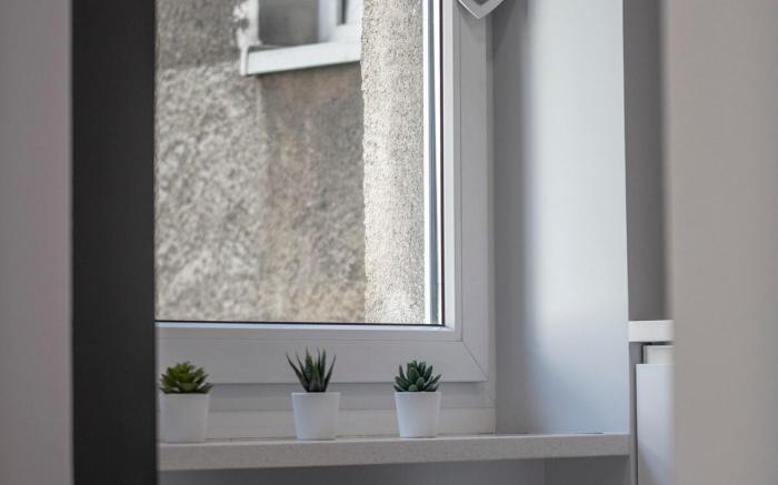 Wlr Apartments Hoza I