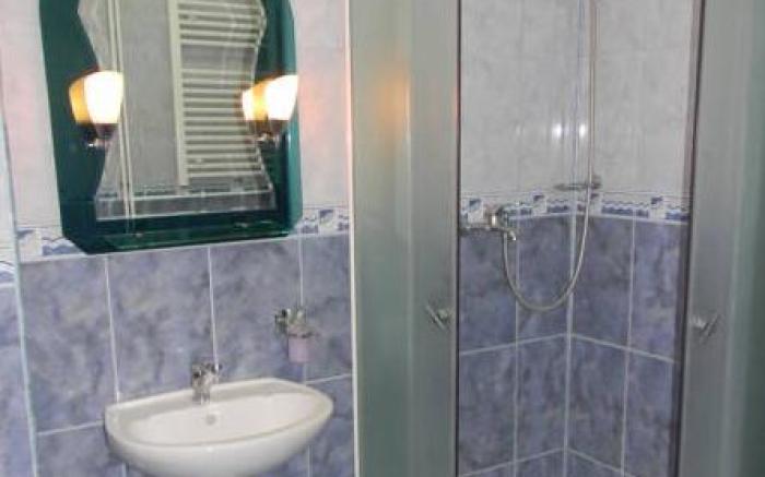 Nest Guesthouse