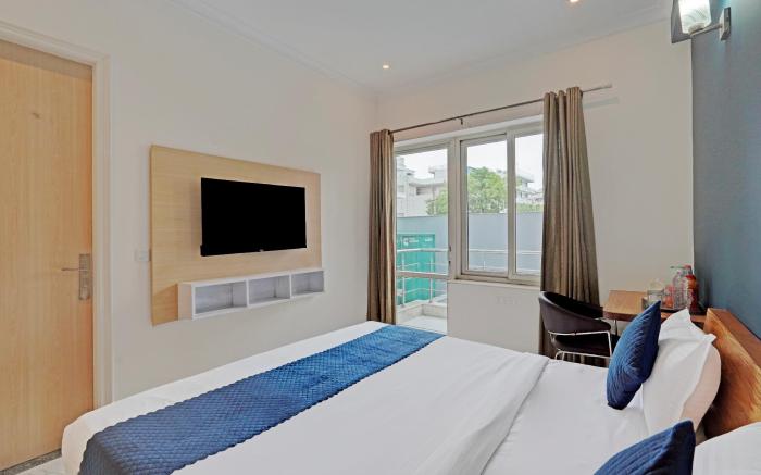 Madstays Hotels - Medicity (Near Medanta Hospital)