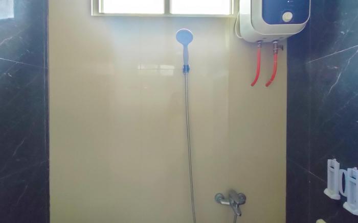 RedDoorz Syariah near Stasiun Wates