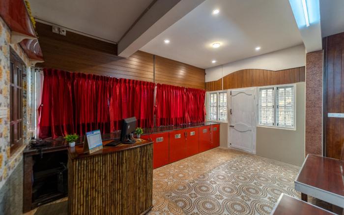 SRI NANDHA LUXURY COMFORTS