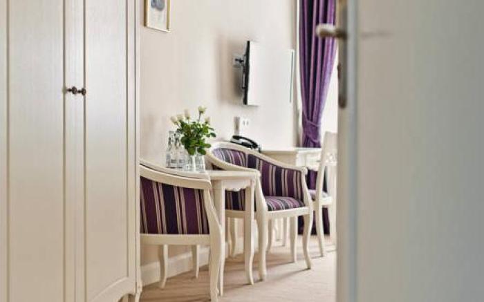 Ambasadorski Residence