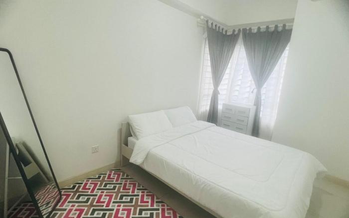 Gg’s Stay@Savanna Executive Suites,Southville City