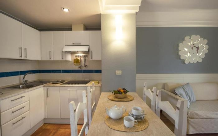 Tranquil Lantana Resort 2 Bedroom Apartments Sleeps 7