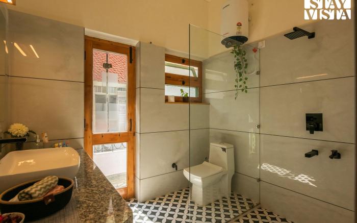 StayVista's Fiddle Leaf Home - Elegant Interiors