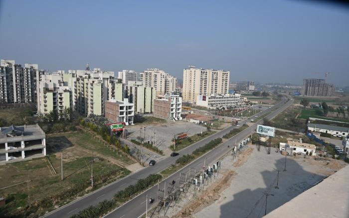 CLASSY CASTLE I STUDIO APARTMENT I ZIRAKPUR