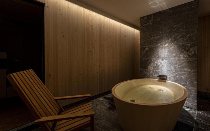 9 HOTEL Tenjin