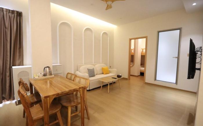 Casabella 301 2BEDROOM BCSA2 Grand Batam Penuin 3F