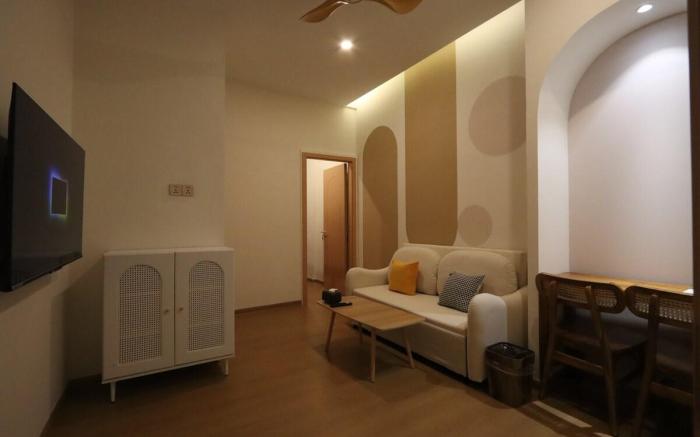 Casabella 303 2BEDROOM BCSA2 Grand Batam Penuin 3F