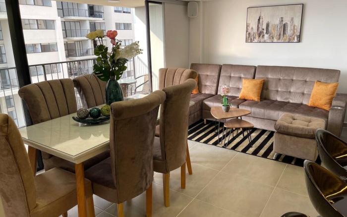 Acogedor apartamento cerca de clínica en F/blanca