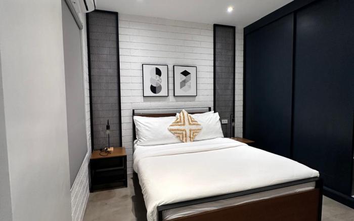 Studio Deluxe Room in Araneta City Cubao