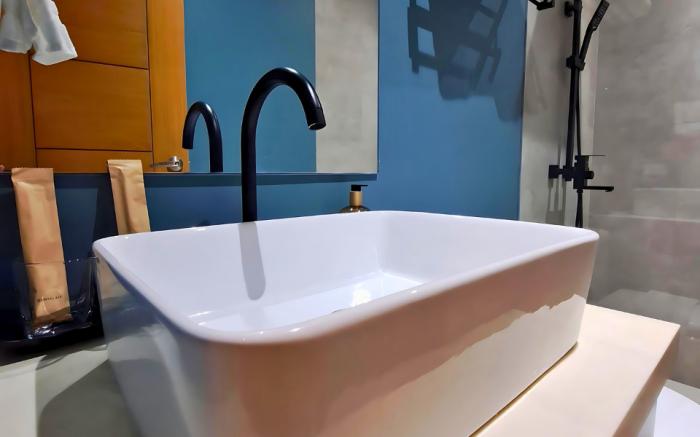 One Bedroom Deluxe in Araneta City Cubao
