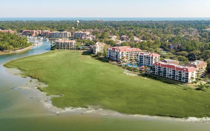 Marriott's Harbour Point and Sunset Pointe at Shelter Cove